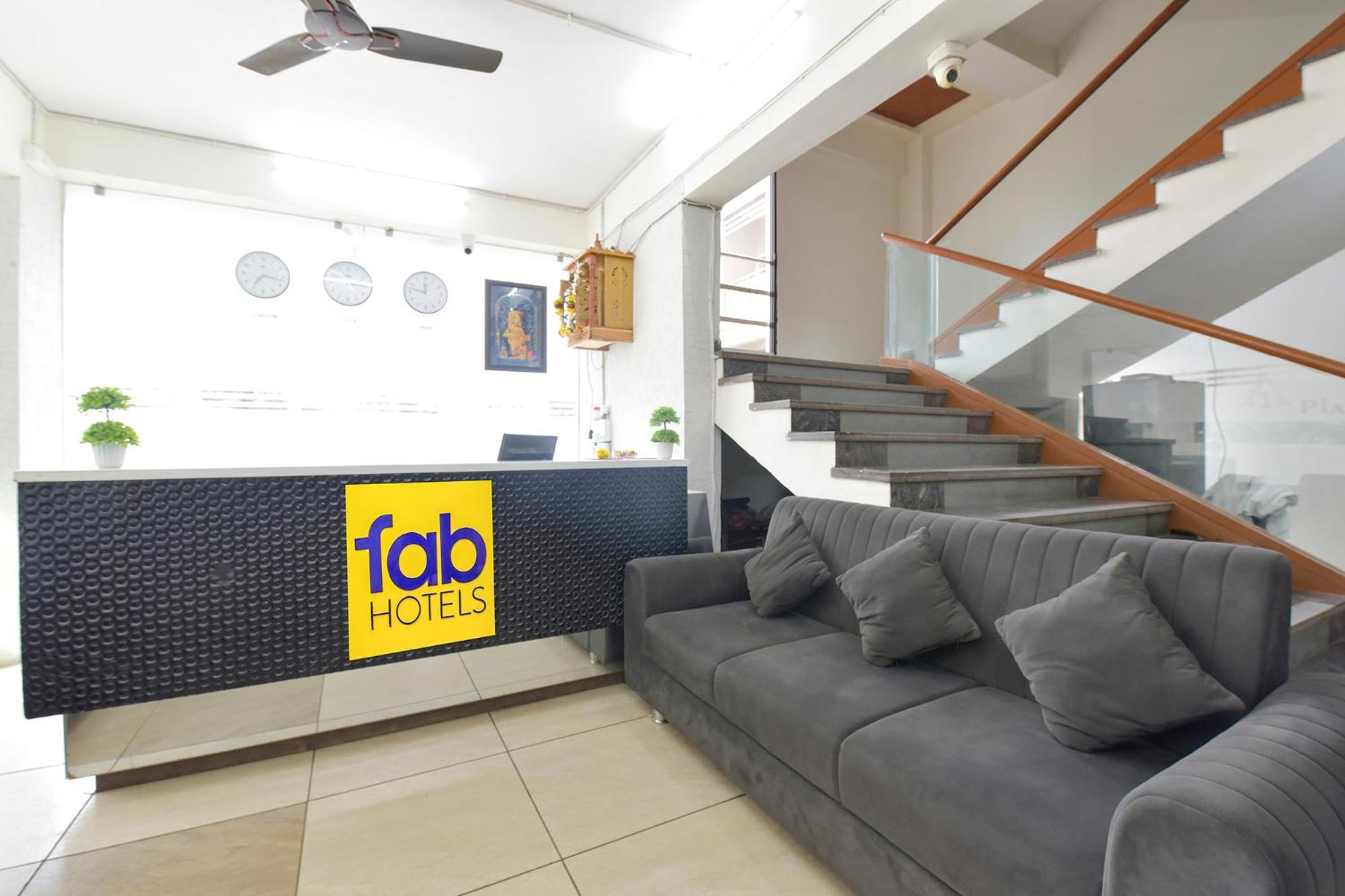 אחמדאבאד Fabhotel A1 Plaza מראה חיצוני תמונה